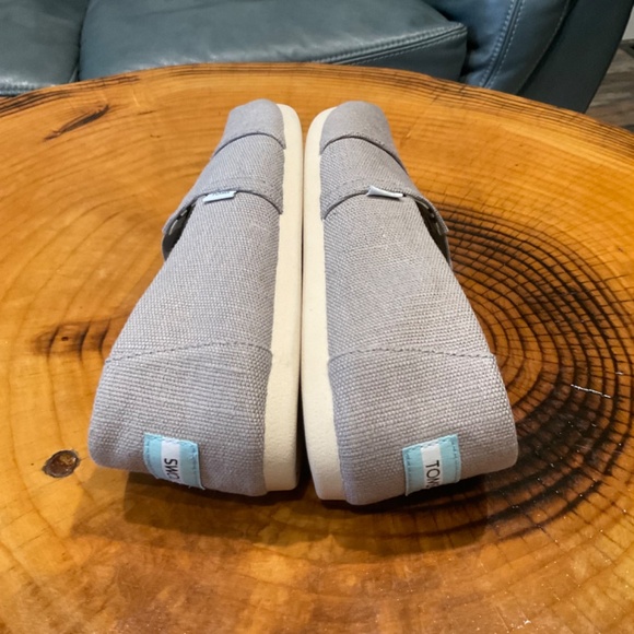 Women’s TOMS Alpargata Light Gray Heritage Canvas NWOT Size 8 - Picture 9 of 11